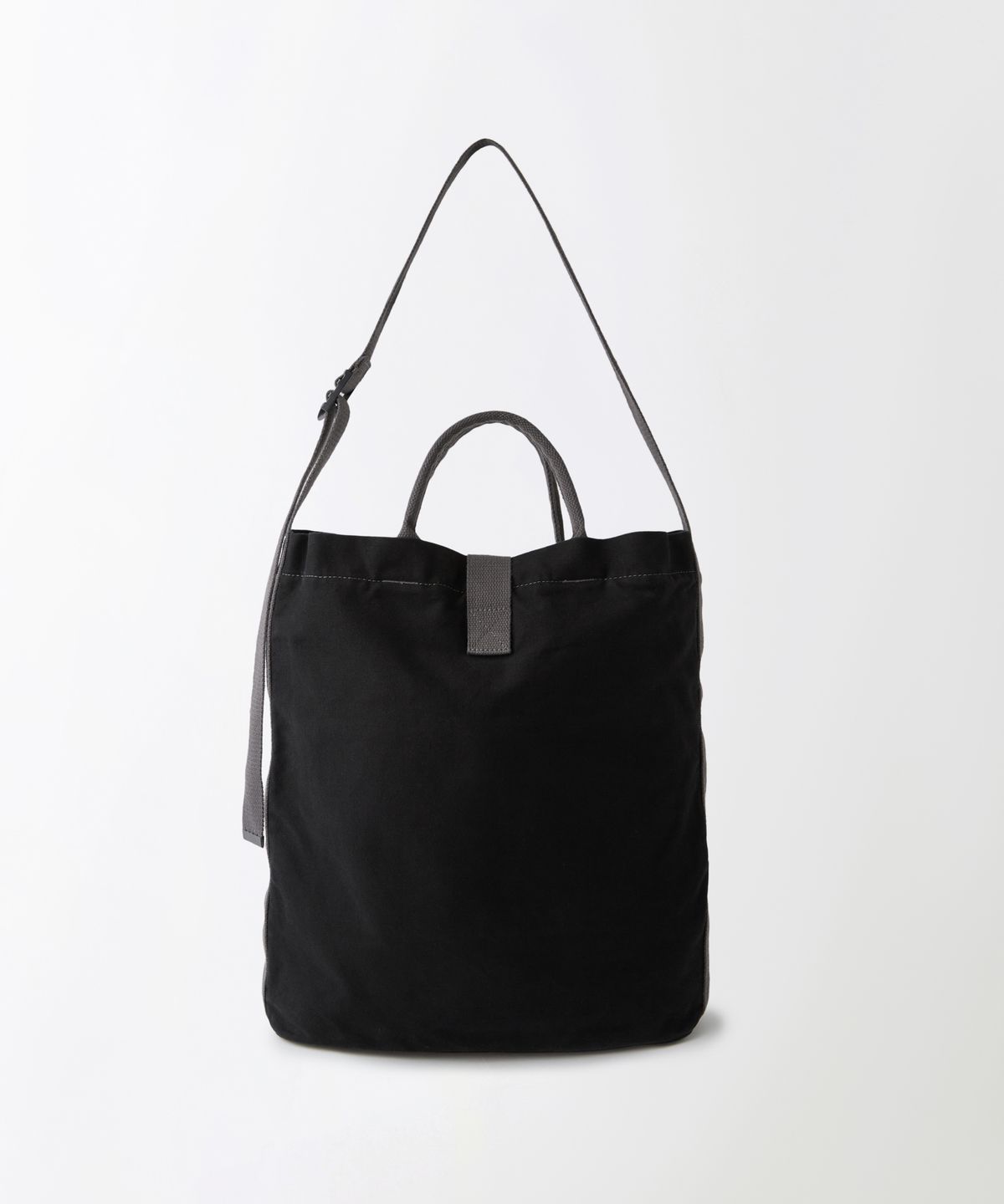 아웃스탠딩(OUTSTANDING) MAIL BAG_BLACK