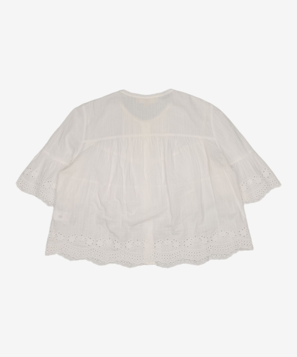아떼 바네사브루노(ATHE VANESSABRUNO) 화이트 아일렛 자수 블라우스 (VLBL2B229WT) 85-160