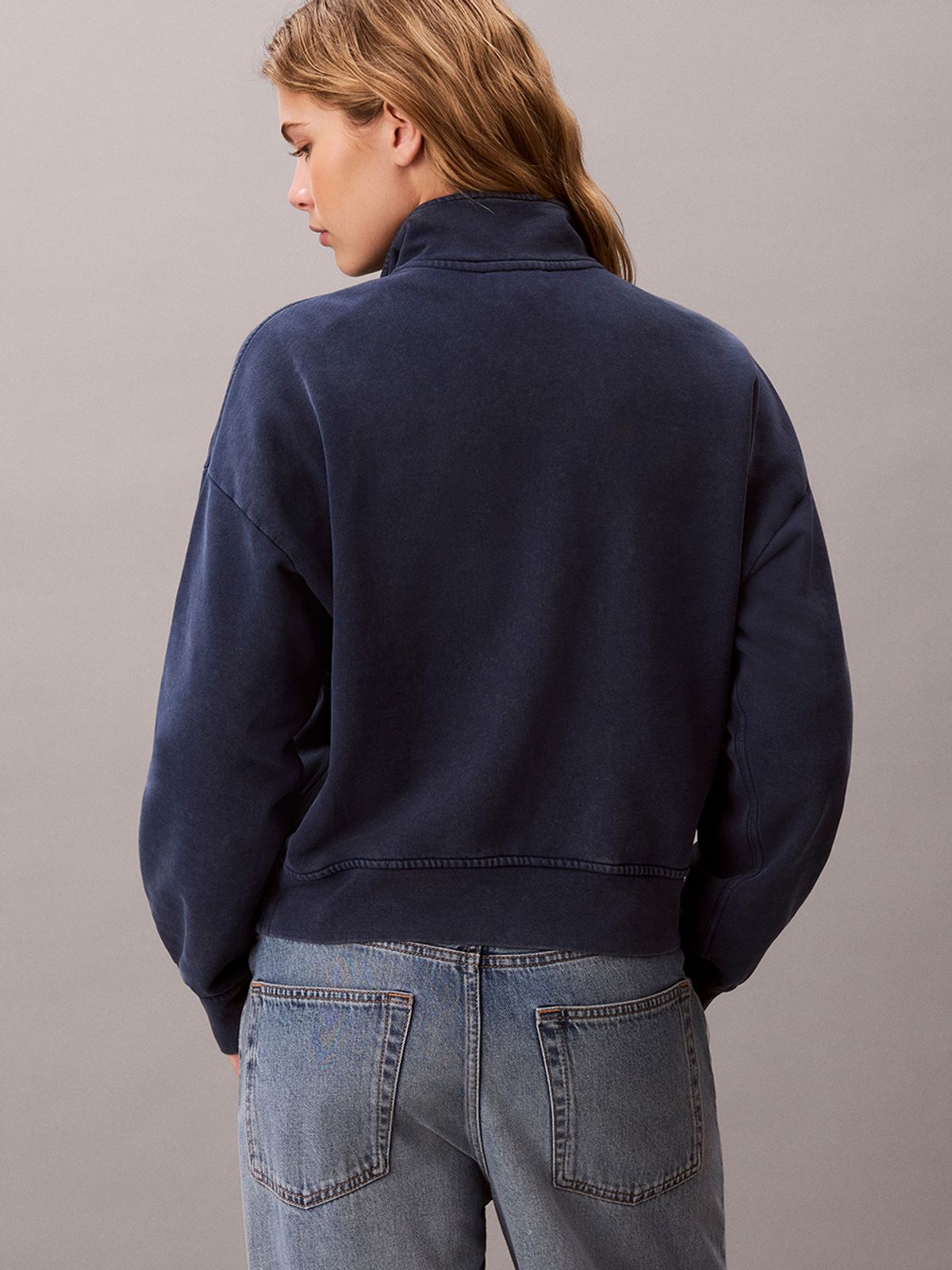 캘빈클라인 진(CALVIN KLEIN JEANS) 여성 프렌치 테리 인디고 워시 쿼터집업 47H239G 5MA
