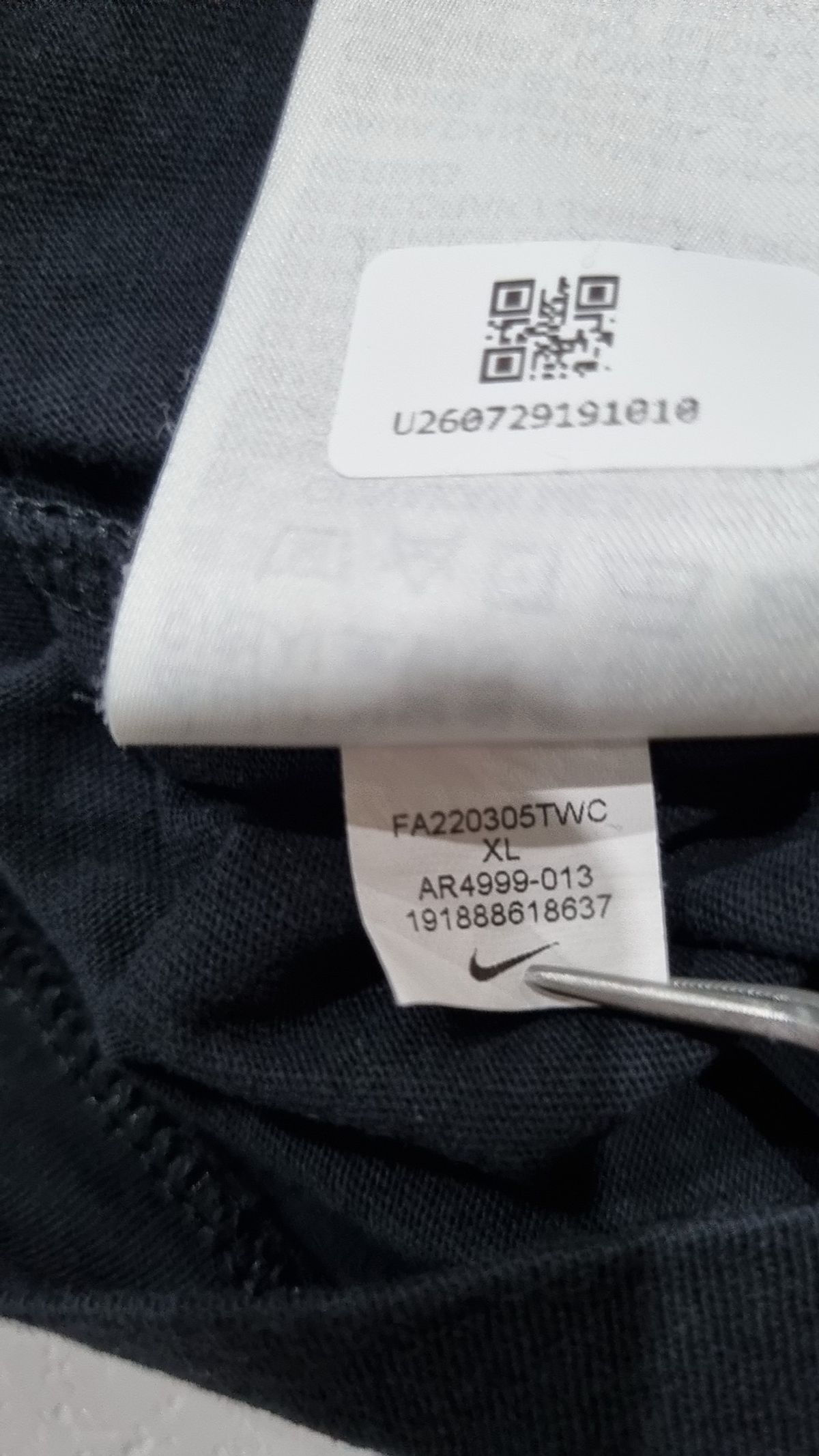 나이키(NIKE) 스포츠웨어 클럽 티셔츠 M - 블랙:화이트 / AR4999-013 XL