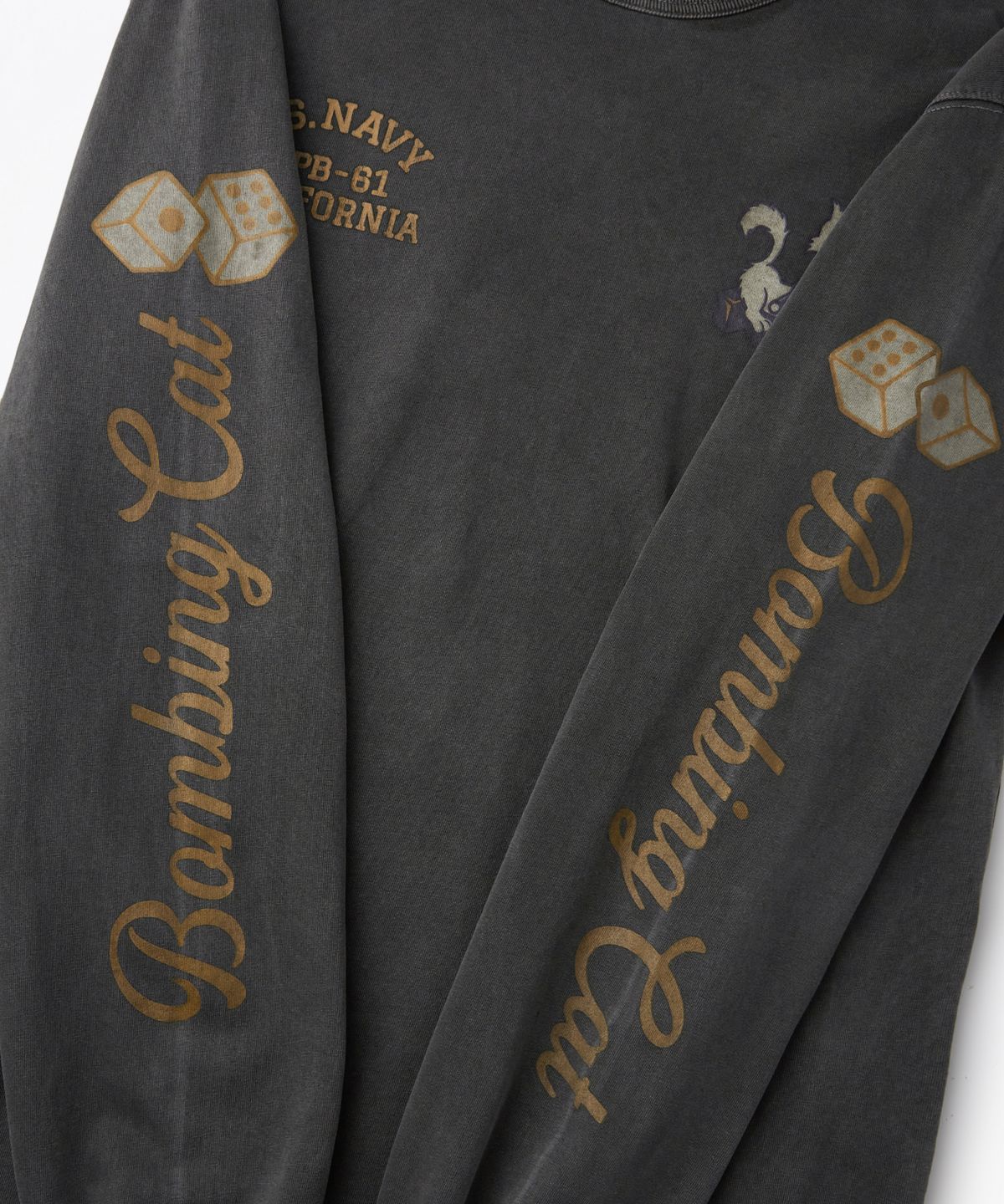 아웃스탠딩(OUTSTANDING) MIL SERIES LONG SLEEVE(BOMBING CAT)_PIGMENT CHARCOAL