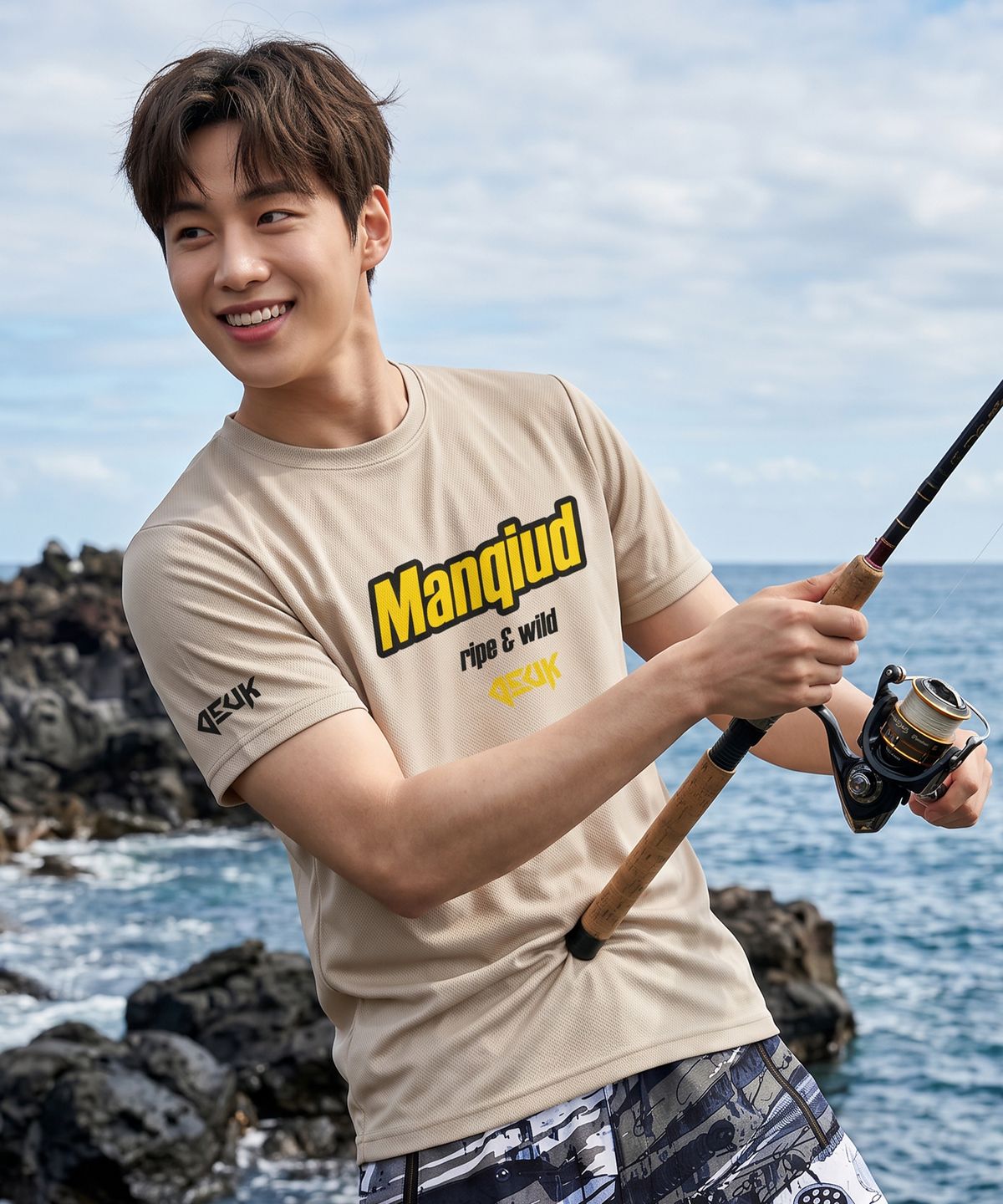 듀스피싱(DEUXFISHING) 기능성 라운드 반팔 티셔츠 망퀴드 MST-06