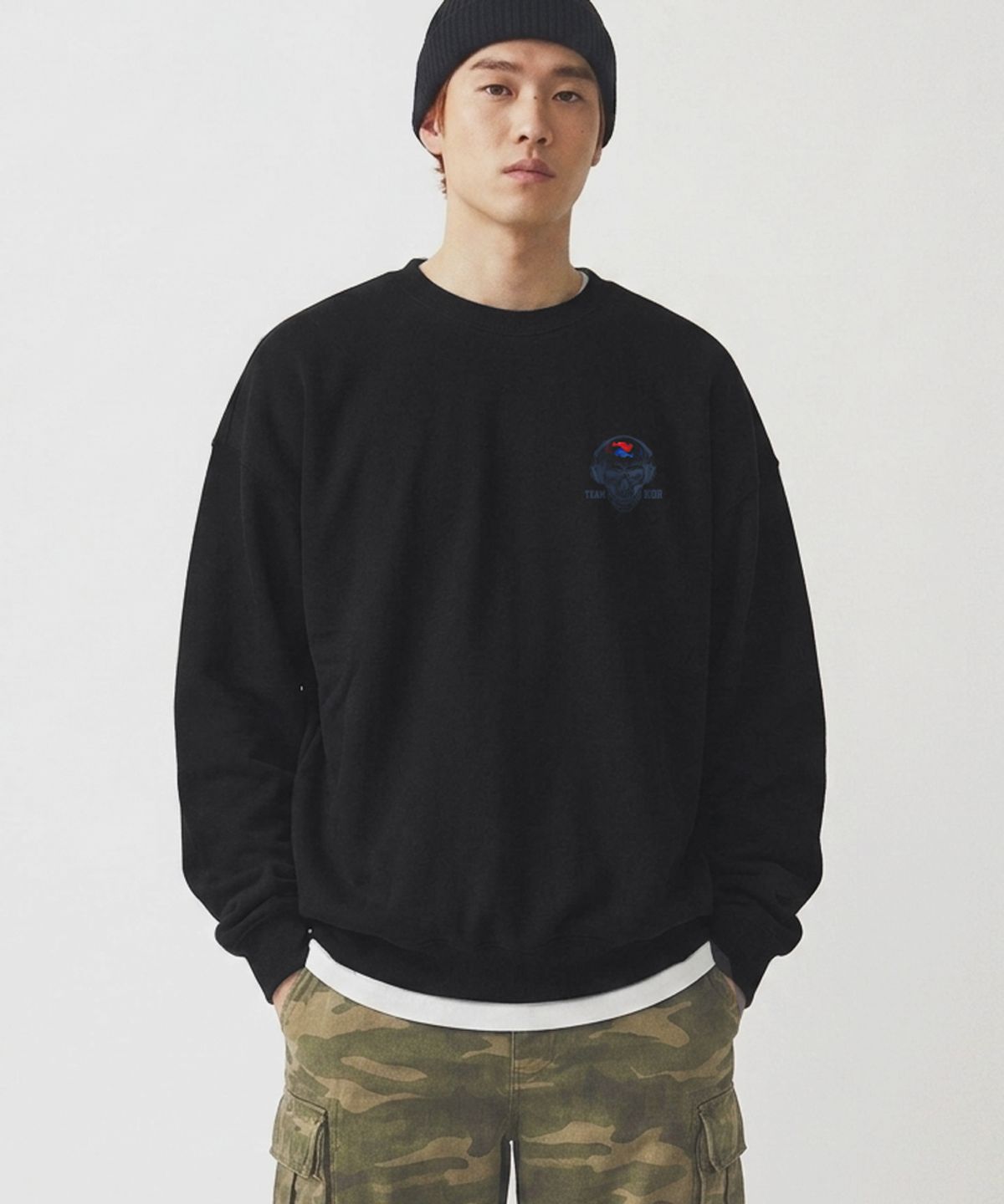 엠블룩(AMBLELOOK) 레귤러 스웨트셔츠 1919 TEAM KOR (3color)
