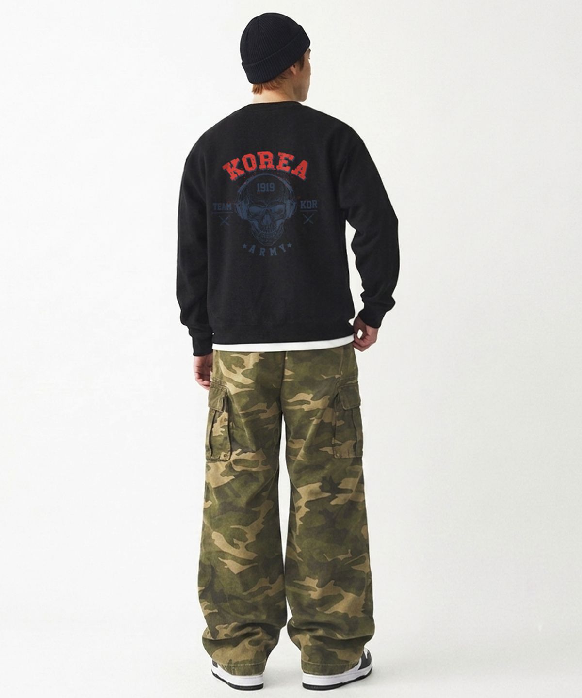 엠블룩(AMBLELOOK) 레귤러 스웨트셔츠 1919 TEAM KOR (3color)