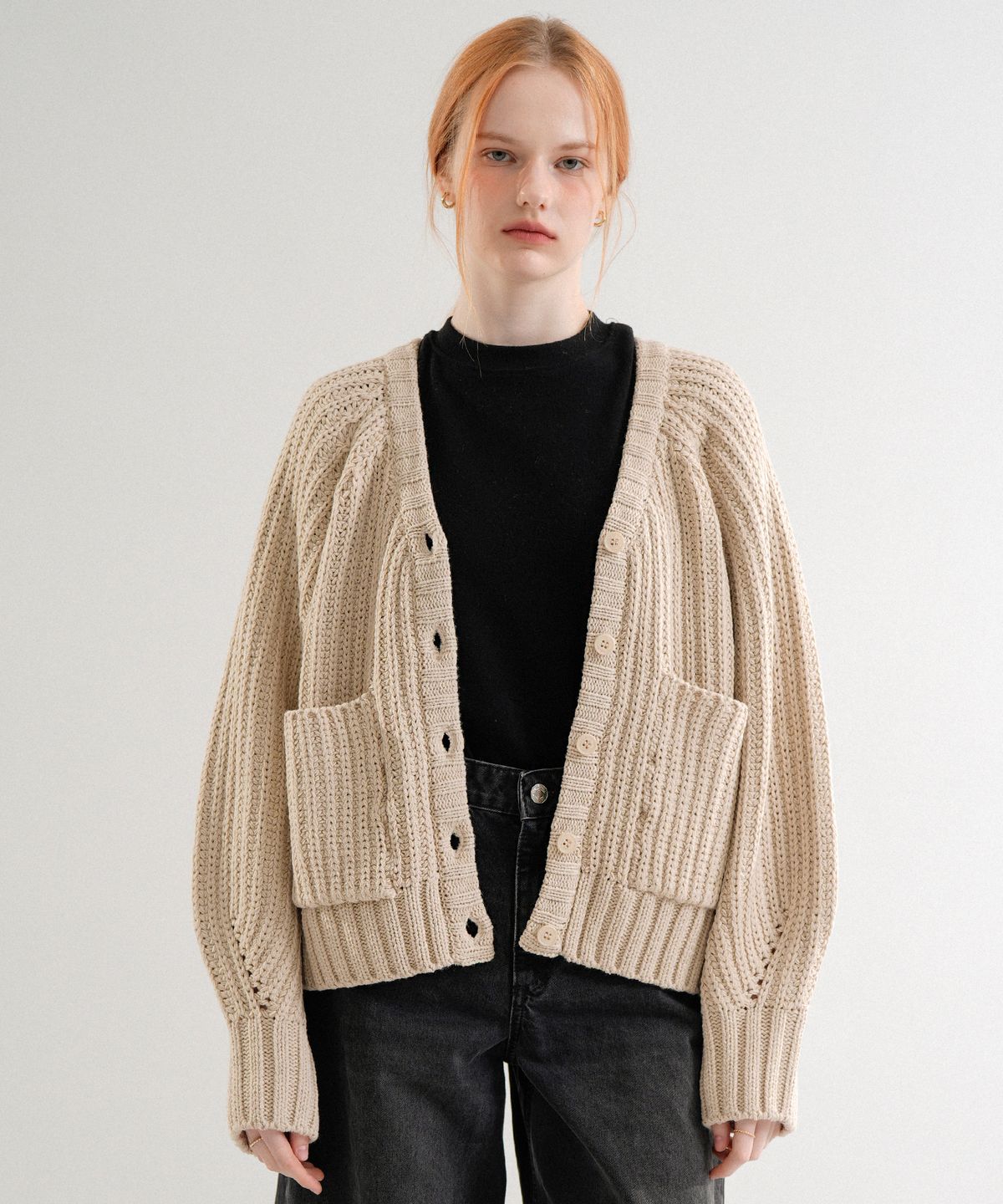 블레티(VLETI) Poket Cable Knit Cardigan (Oat_beige)