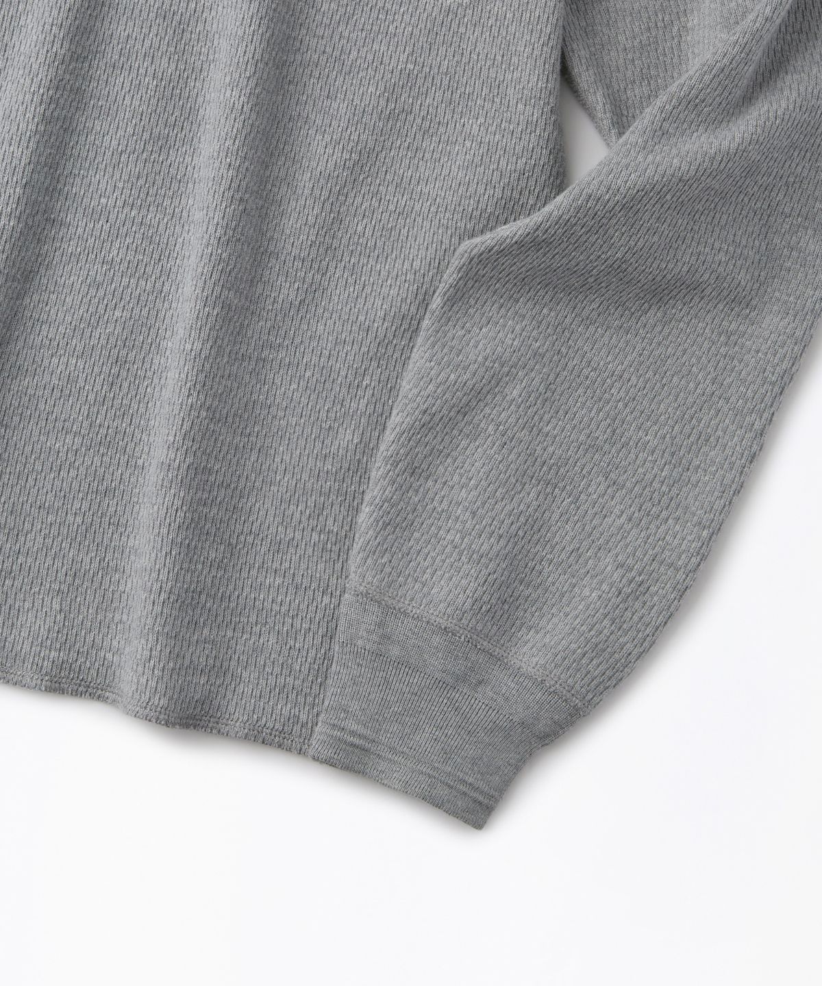 아웃스탠딩(OUTSTANDING) THERMAL VINTAGE HENLEY NECK LONG SLEEVE TEE_8%MELANGE GRAY