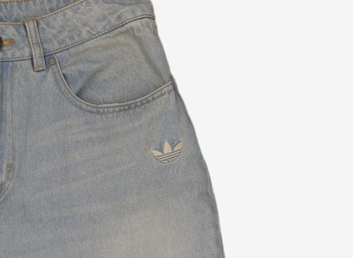 아디다스(ADIDAS) 빈티지 와이드 진 KW4517 2830
