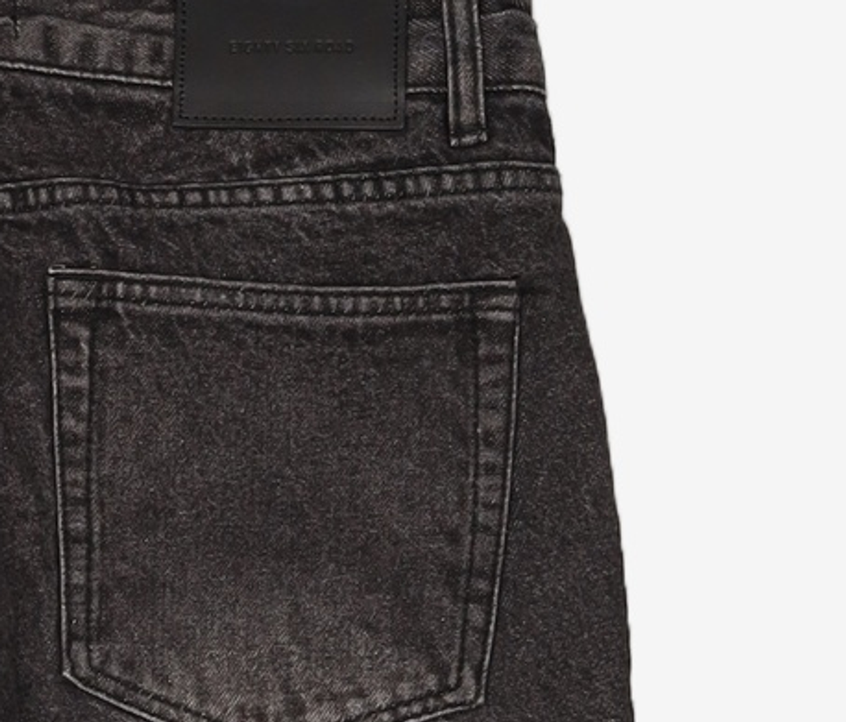 86로드(86ROAD) CARBON BLACK ROAD / CROP STRAIGHT 32