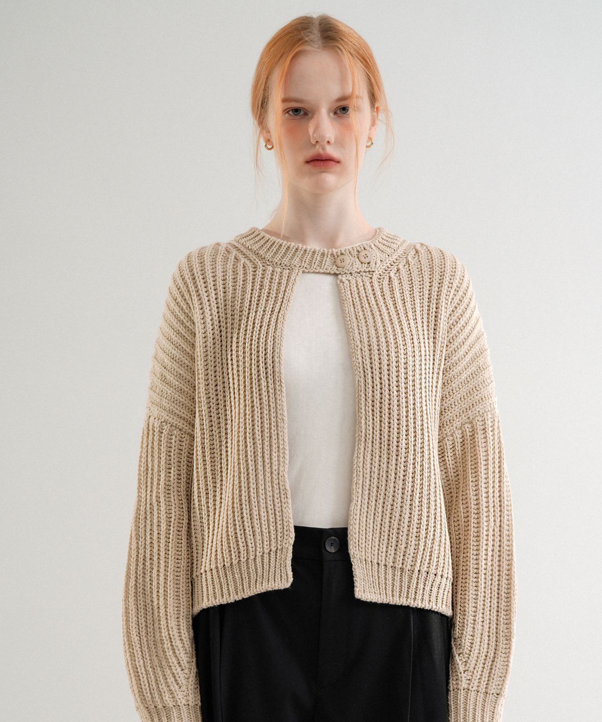 블레티(VLETI) Button Neck Knit Cardigan (Oat_beige)