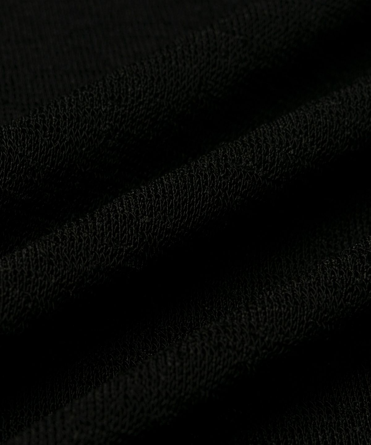 씨웨어 바이 더 지니어스(C WEAR BY THE GENIUS) 시스루 롱 슬리브 티셔츠 블랙