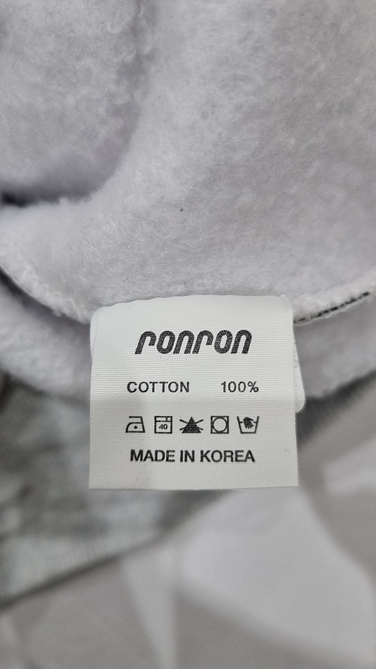 론론(RONRON) 맨투맨/스웨트셔츠 FREE