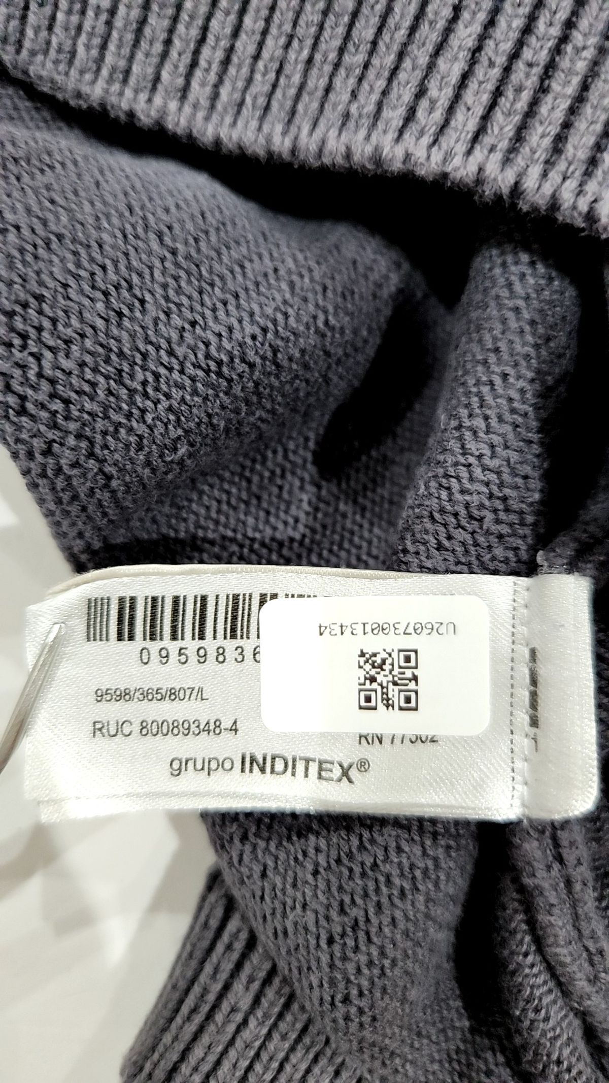 자라(ZARA) 니트/스웨터 L