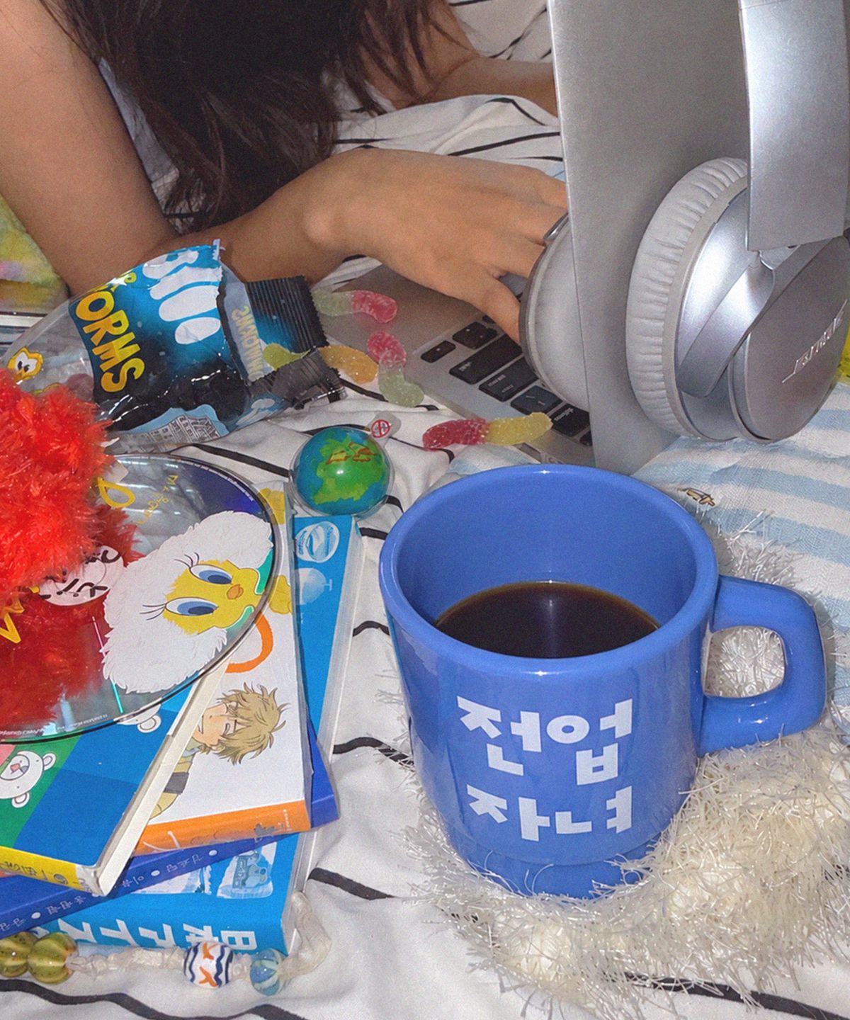 유키샷(YOOKIESHOT) 전업자녀 밀크 글라스 머그컵