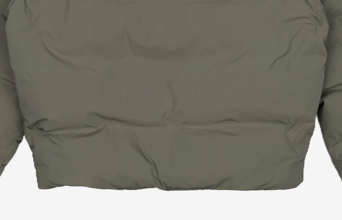 인사일런스(INSILENCE) 포켓 구스 다운 자켓 DARK SEA GREEN XS