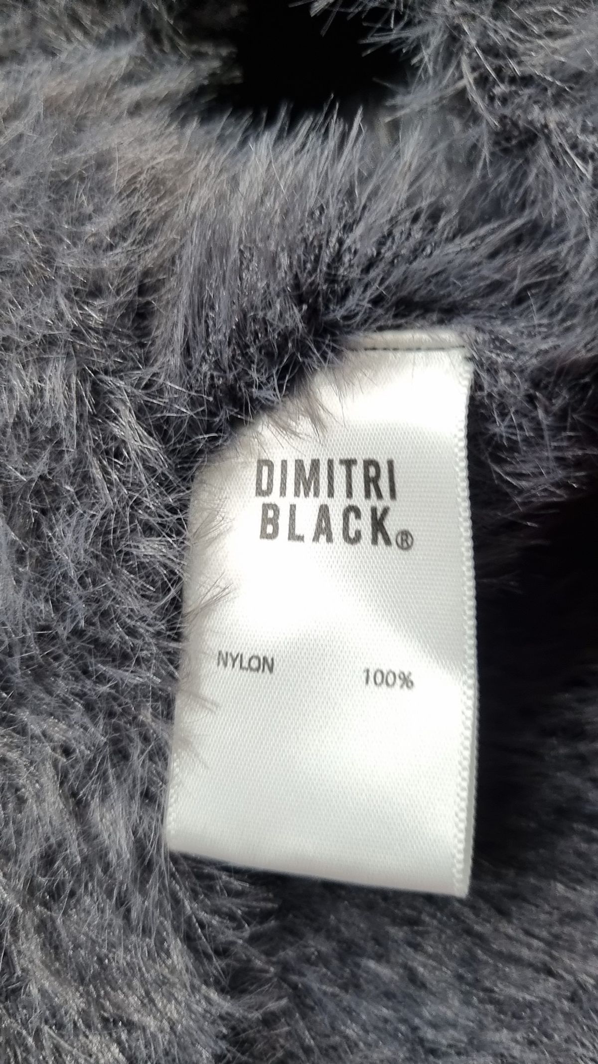 디미트리블랙(DIMITRI BLACK) 니트/스웨터 1