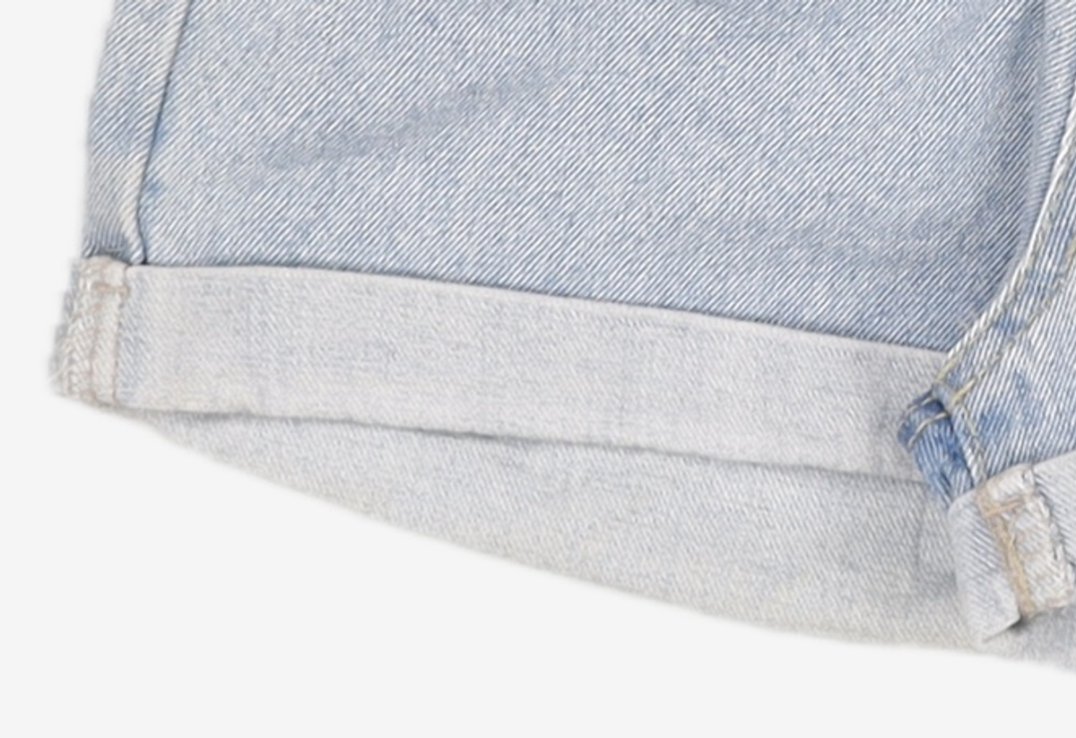 아우라 데님(Aura Denim) 숏팬츠 26