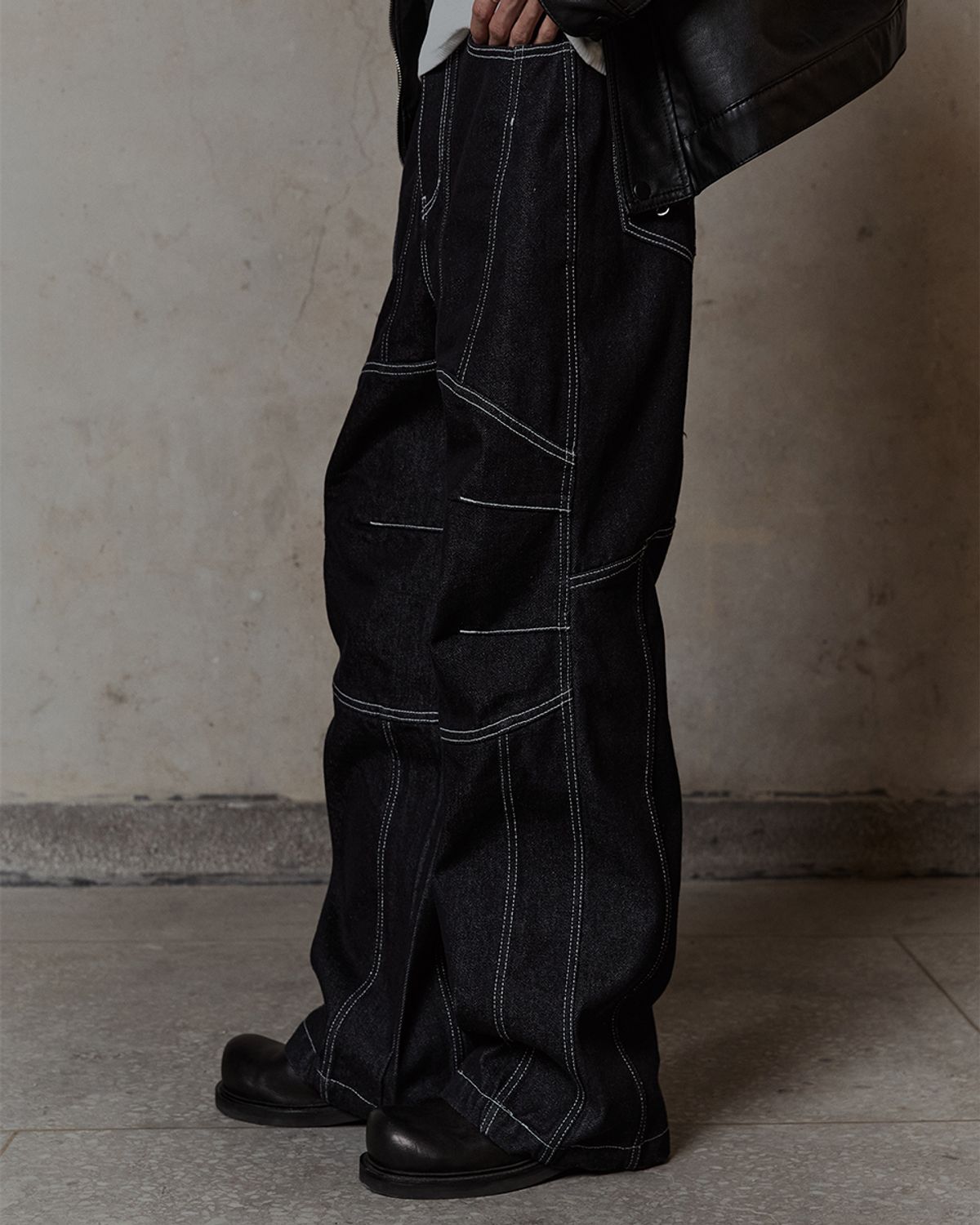 덤(THUMB) Contrast Panel Wide Denim