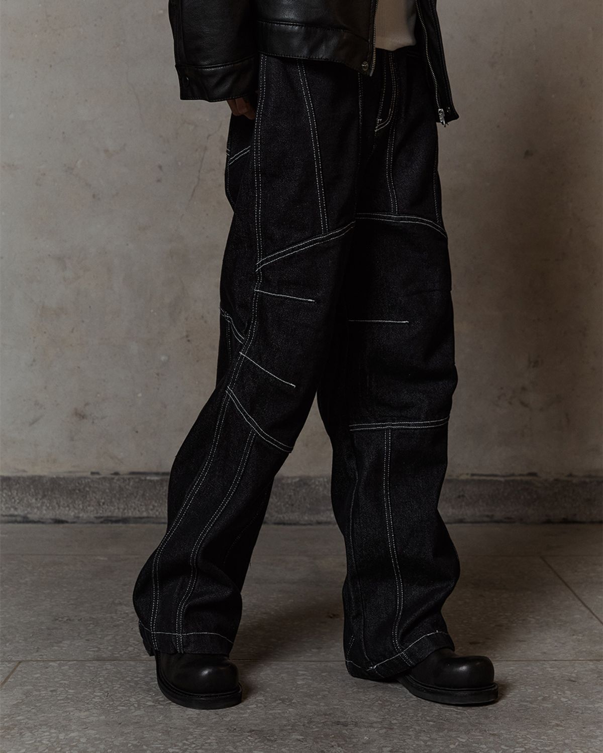 덤(THUMB) Contrast Panel Wide Denim