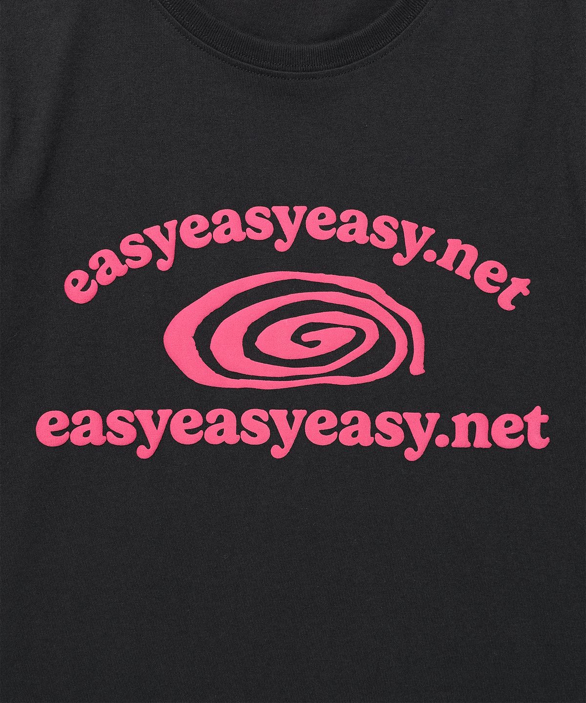 이지이지이지(EASYEASYEASY) Easy Bugs Coil Logo Tee Charcoal