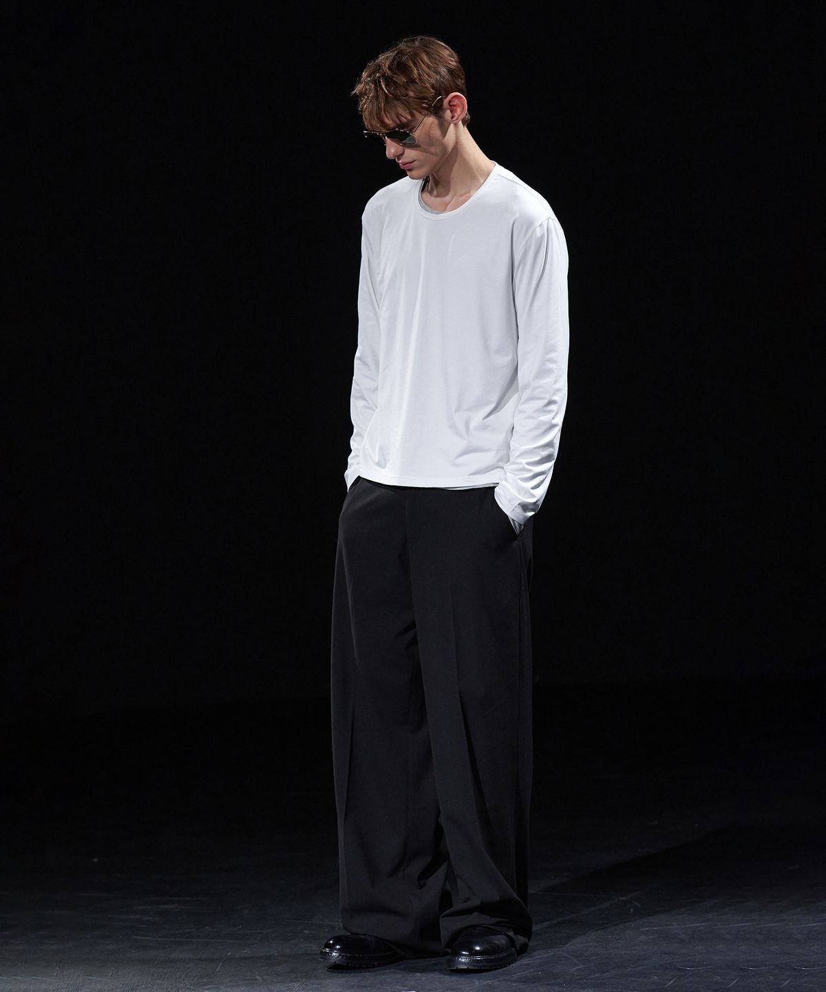 테이크이지(TAKEASY) [DMD] CORE SN T-SHIRT - White