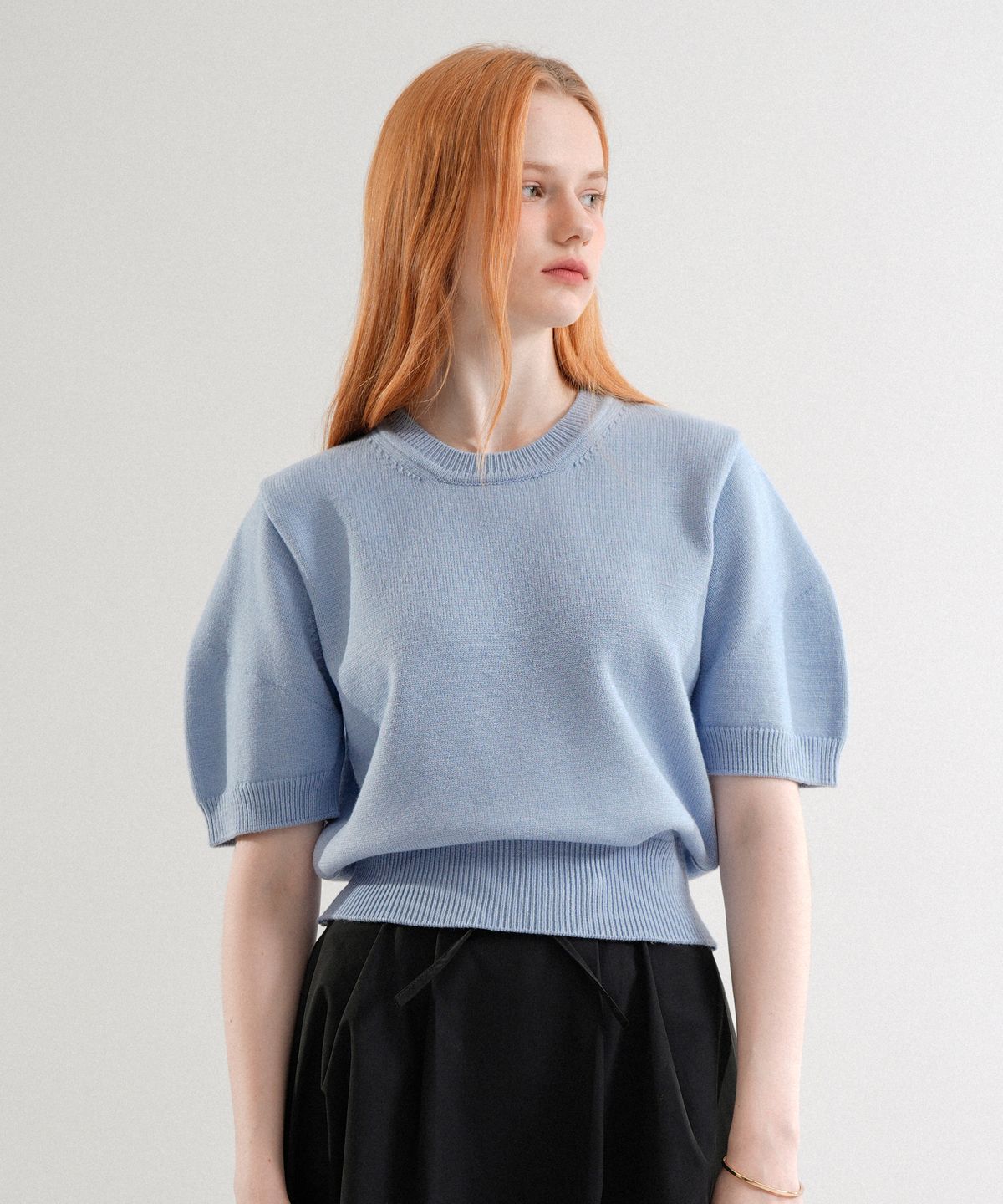 블레티(VLETI) Balloon Sleeve Half Knit (Sora)