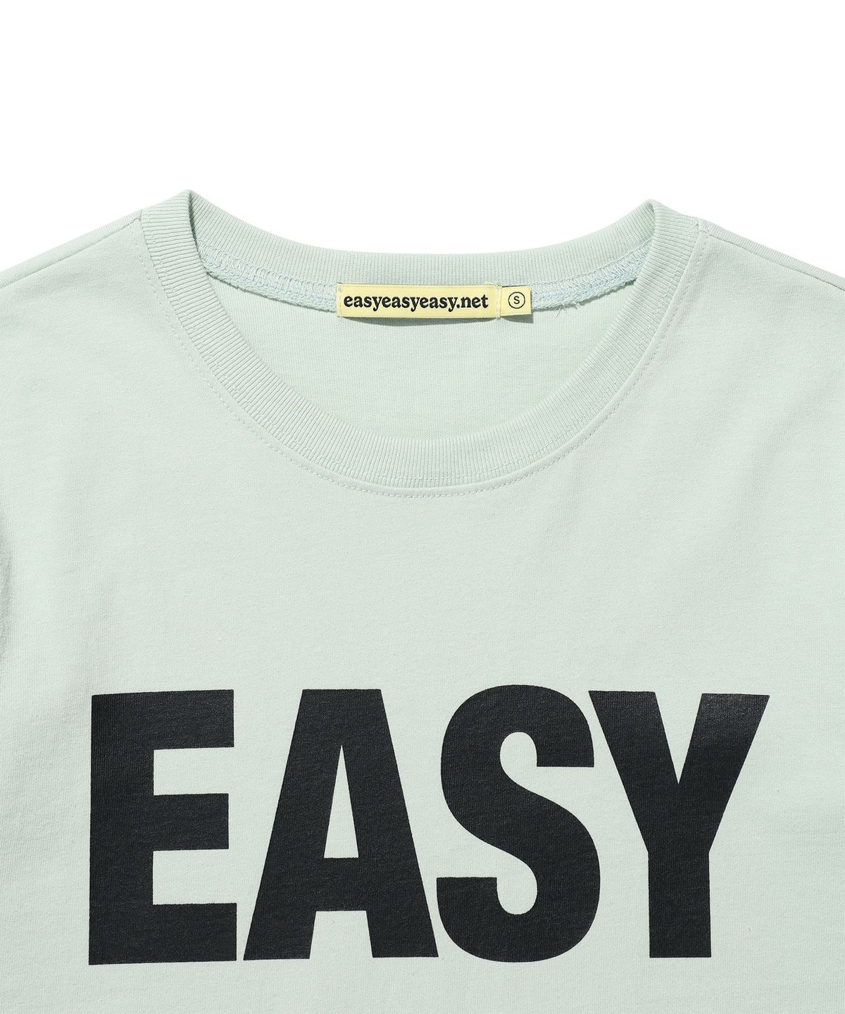 이지이지이지(EASYEASYEASY) Easy Basic Logo Tee Green