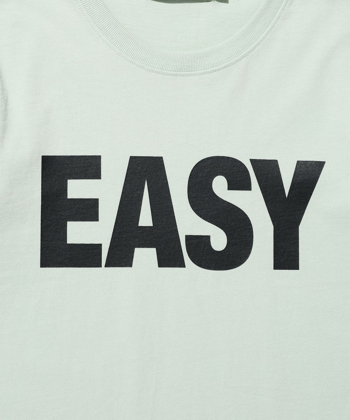 이지이지이지(EASYEASYEASY) Easy Basic Logo Tee Green