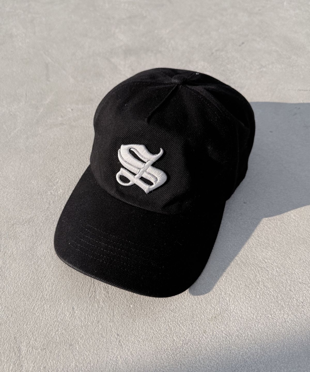 포스센스티브(FORCESENSITIVE) S LOGO 5PANEL BALL CAP (BLACK)