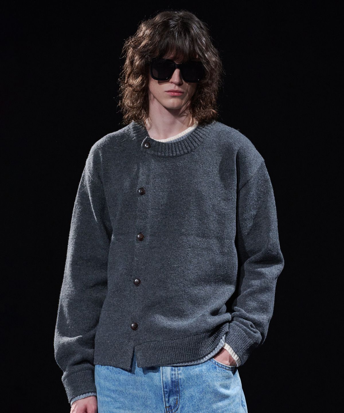 테이크이지(TAKEASY) [DMD] SHIFT LD CARDIGAN - Charcoal