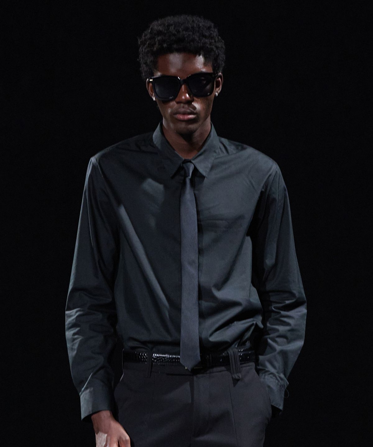 테이크이지(TAKEASY) [DMD] CORE SF SHIRT - Black