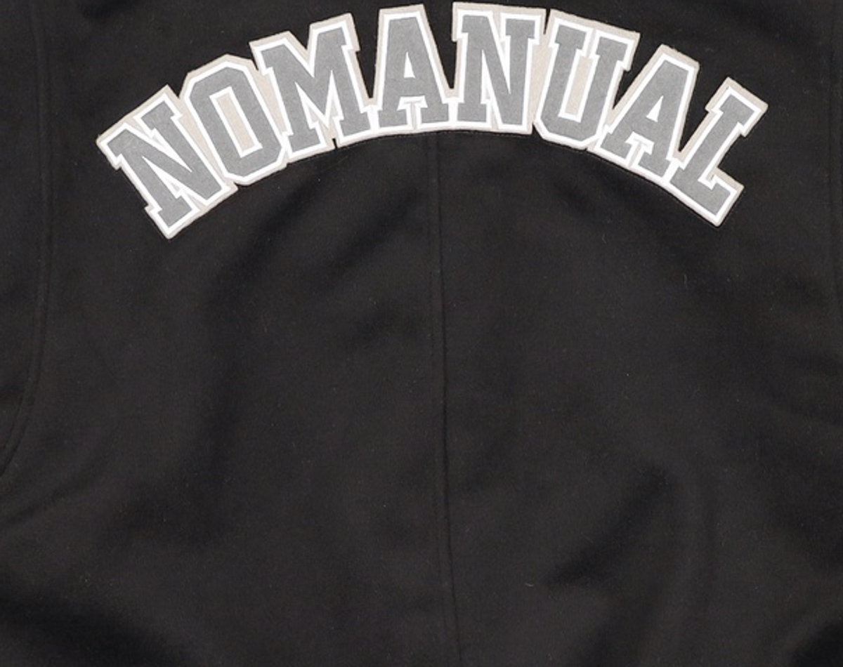 노매뉴얼(NOMANUAL) TAYLOR VARSITY JACKET - BLACK 100