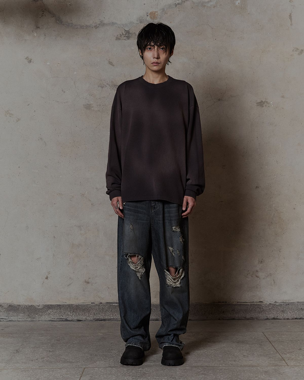 덤(THUMB) Broken Fade Denim (Indigo)