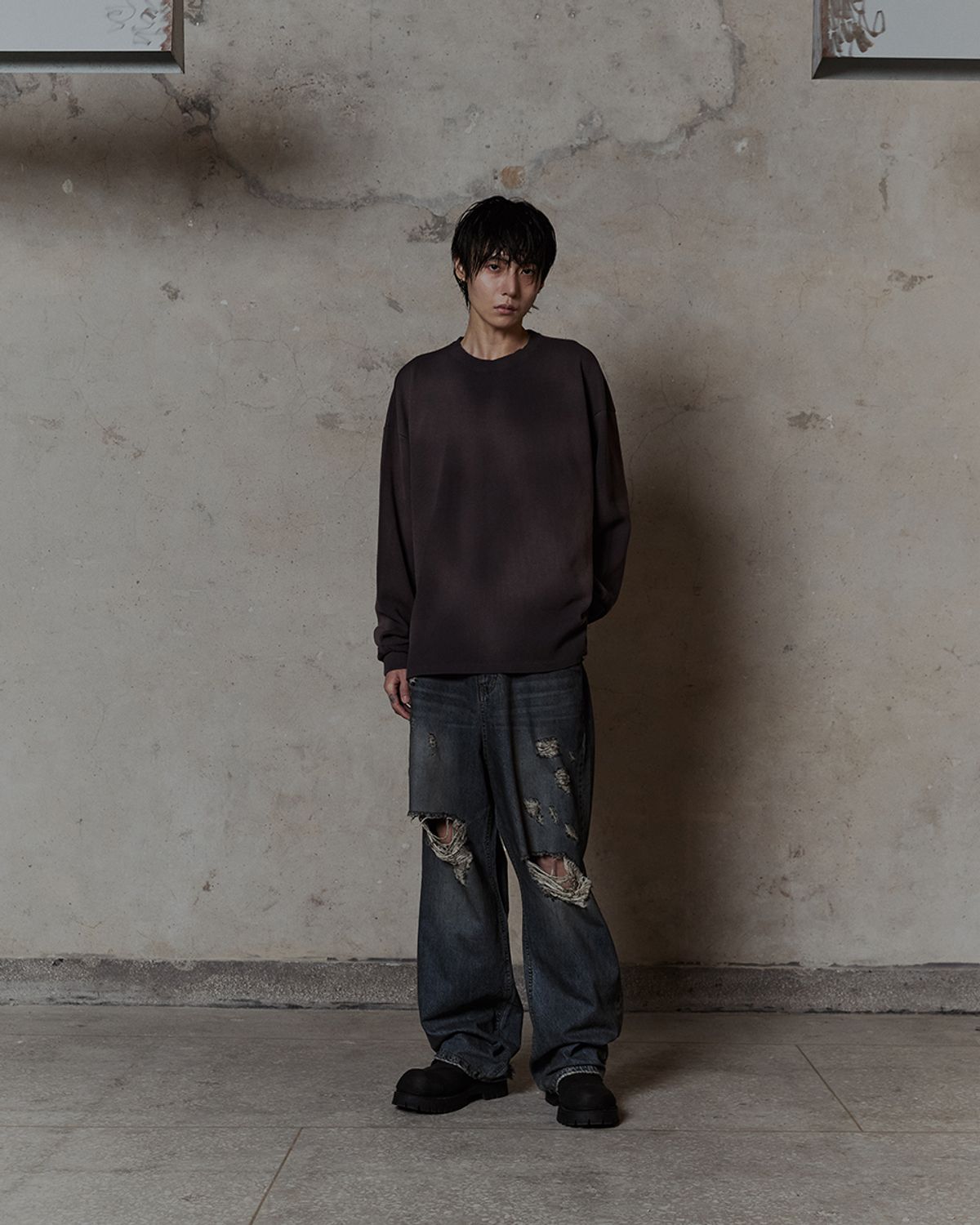 덤(THUMB) Broken Fade Denim (Indigo)