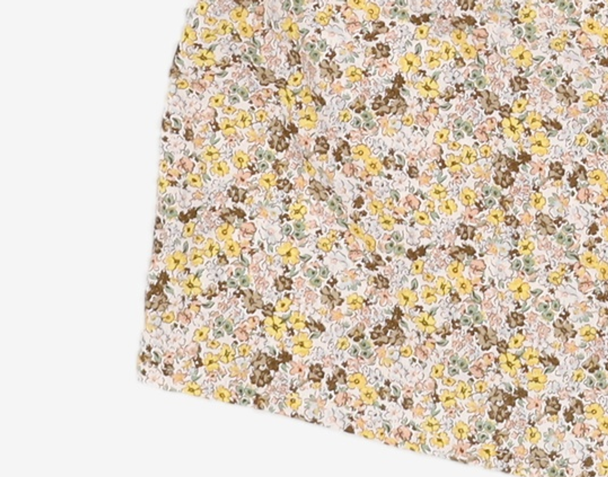 미쏘(MIXXO) 플라워 스퀘어넥 블라우스 MIWBWB815G L