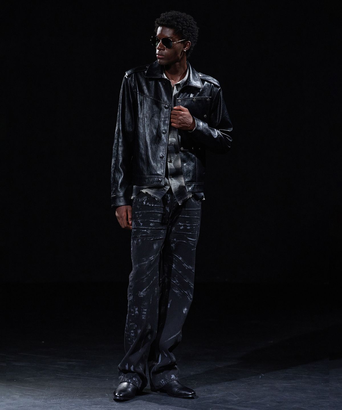 테이크이지(TAKEASY) [DMD] SHANE Straight Denim - Dusty Black