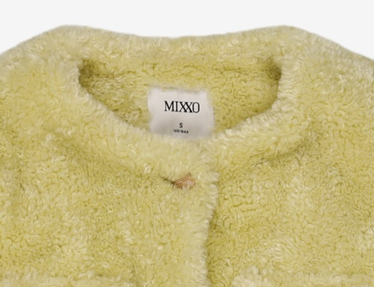 미쏘(MIXXO) 금장 에코퍼 숏 자켓 MIWJLD101G S