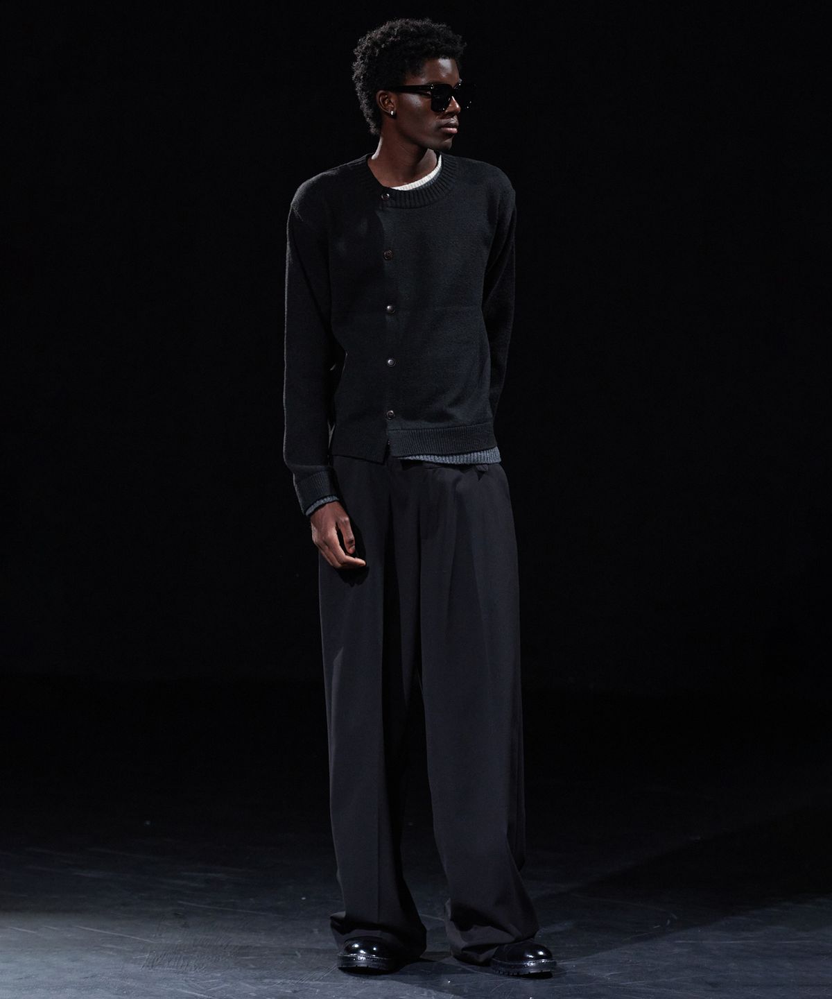 테이크이지(TAKEASY) [DMD] VEIL WS SLACKS - Black