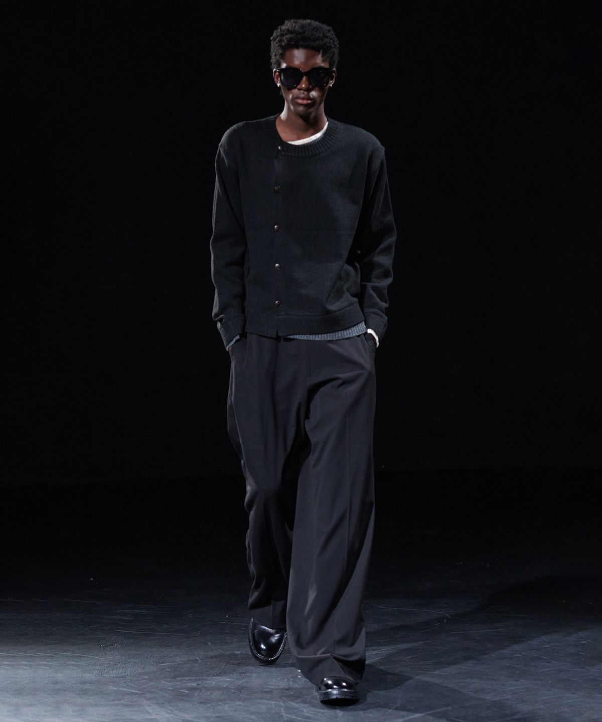 테이크이지(TAKEASY) [DMD] VEIL WS SLACKS - Black