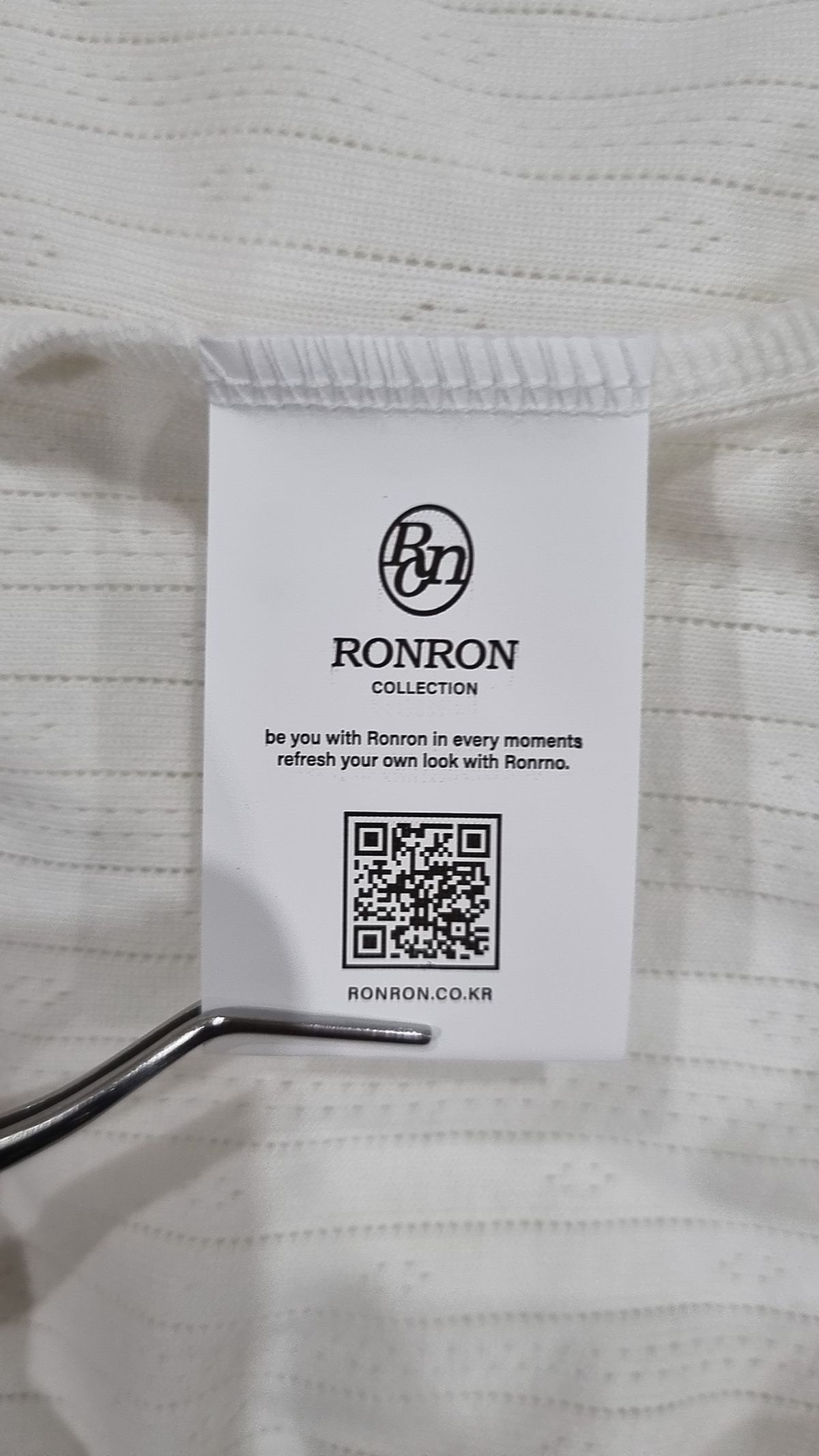 론론(RONRON) 반소매 티셔츠 FREE