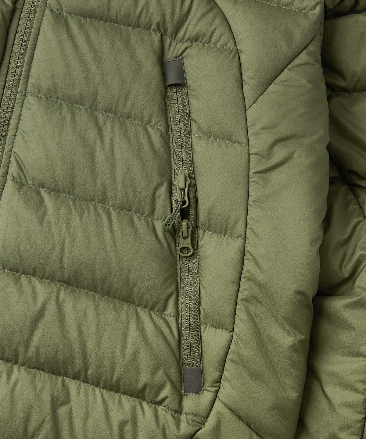 아웃스탠딩(OUTSTANDING) PCU FEATHERED DOWN JACKET_OLIVE