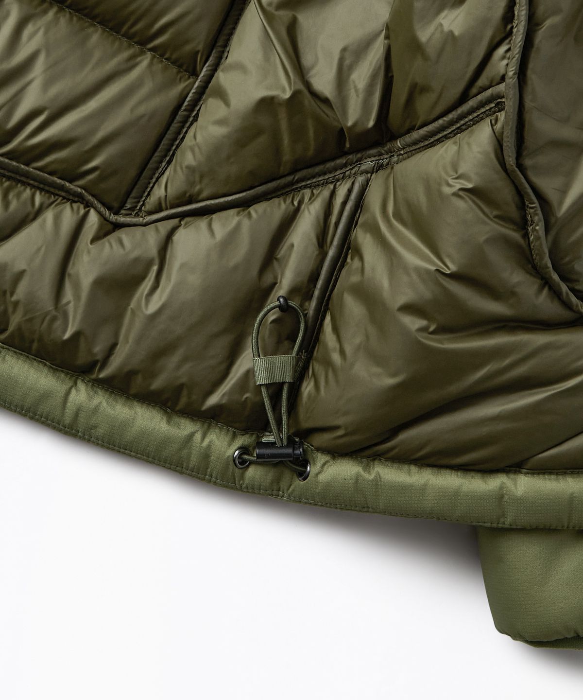 아웃스탠딩(OUTSTANDING) PCU FEATHERED DOWN JACKET_OLIVE