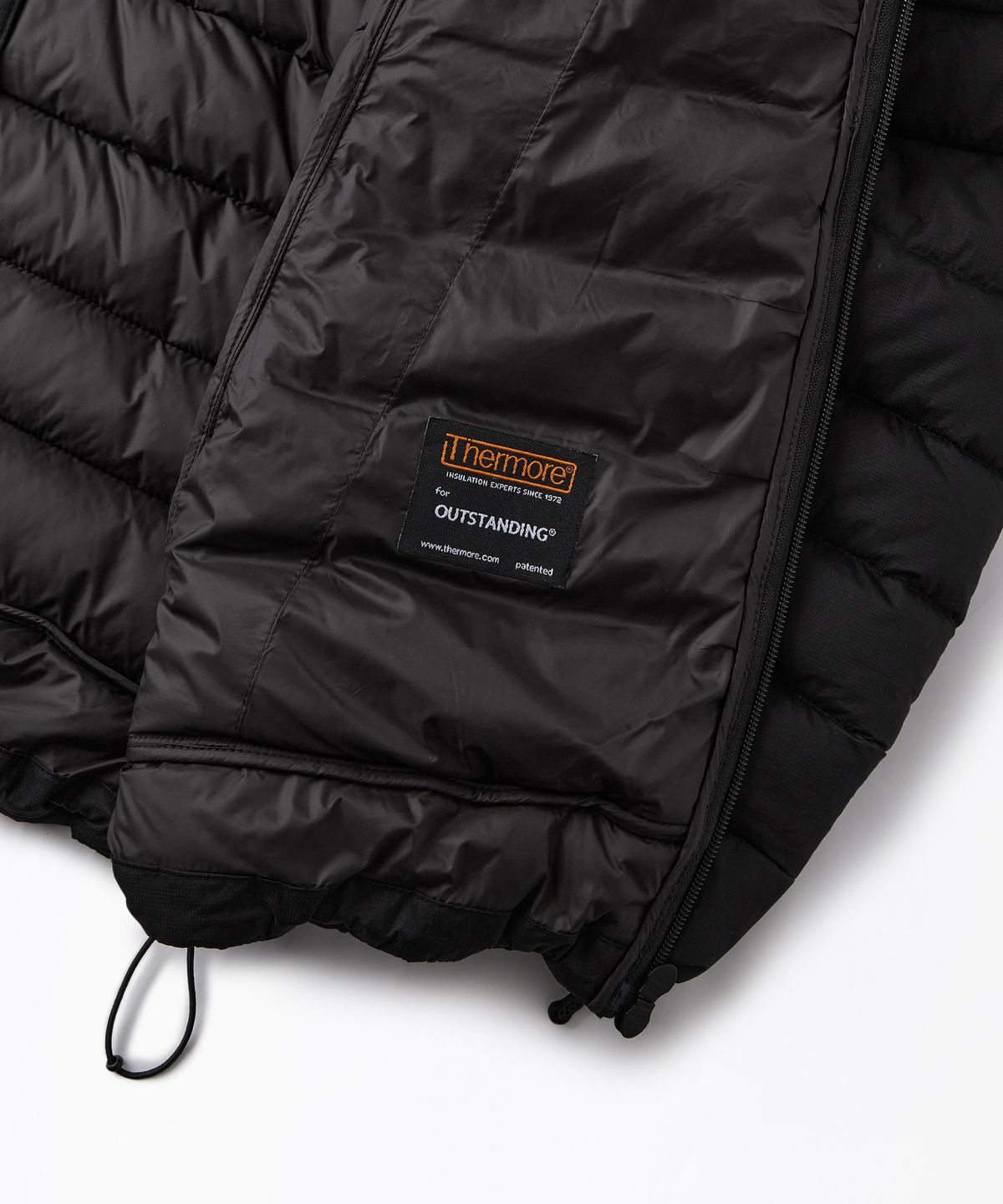 아웃스탠딩(OUTSTANDING) THERMORE CIRRUS PADDING JACKET_BLACK