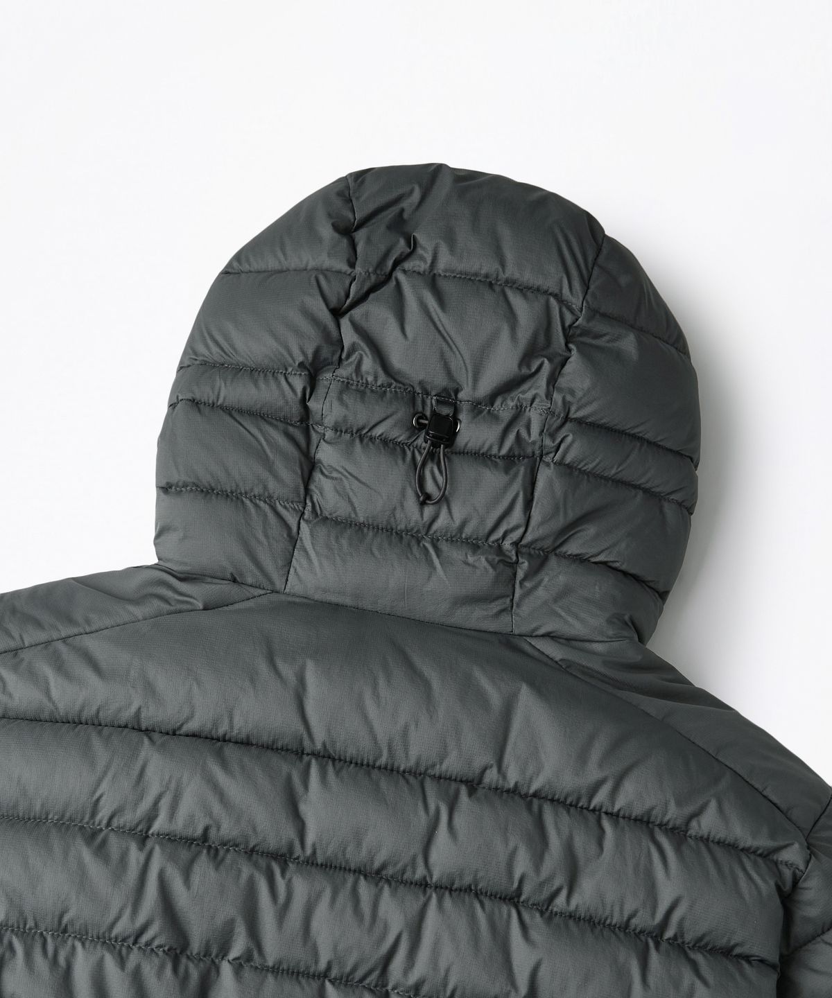 아웃스탠딩(OUTSTANDING) THERMORE CIRRUS PADDING JACKET_CHARCOAL