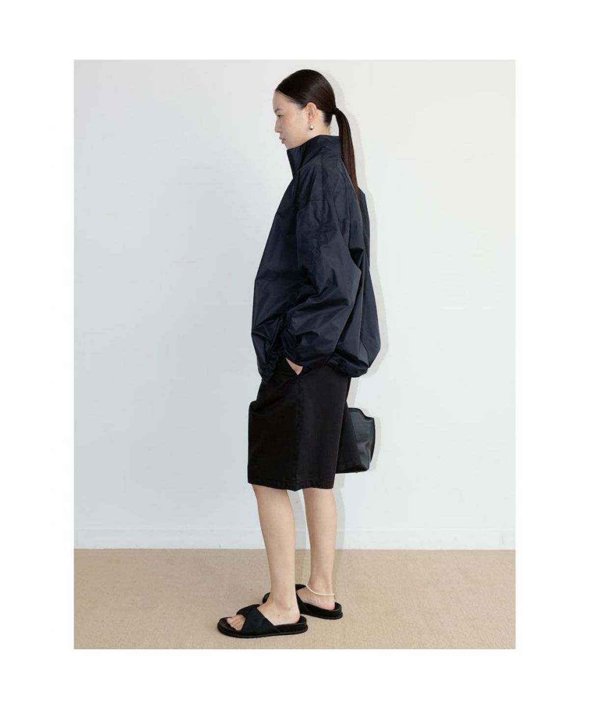 디애퍼처(THE APERTURE) Kyu Nylon Jumper  Black (TA6739A025)
