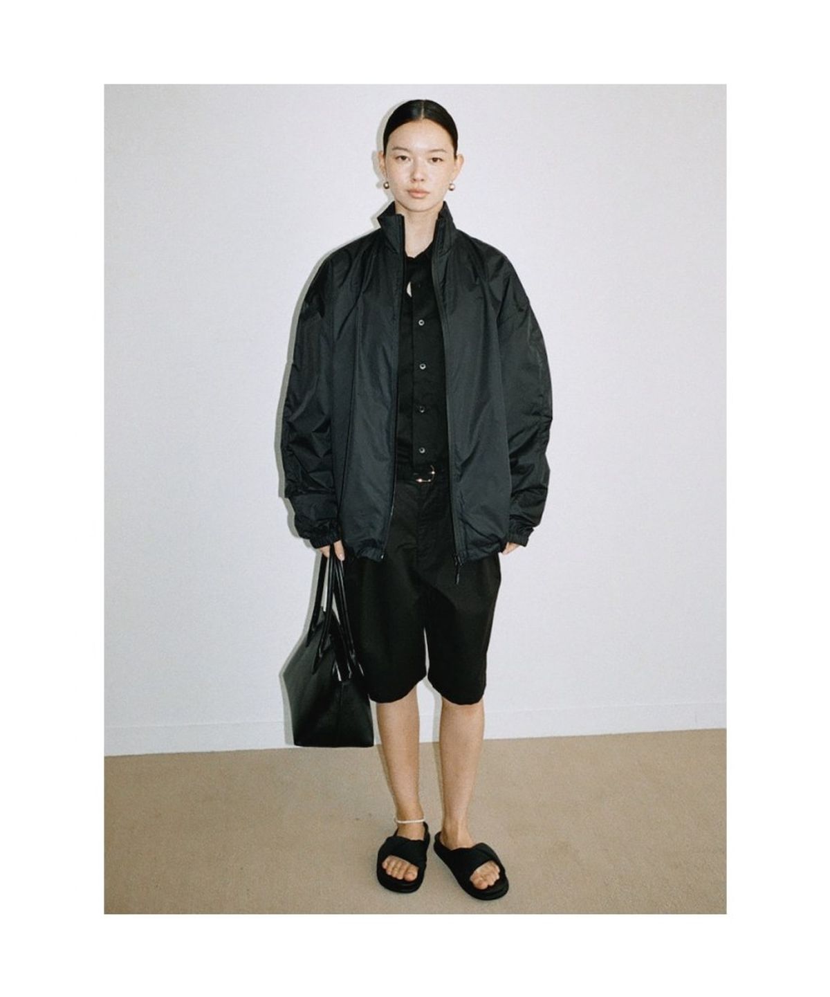 디애퍼처(THE APERTURE) Kyu Nylon Jumper  Black (TA6739A025)