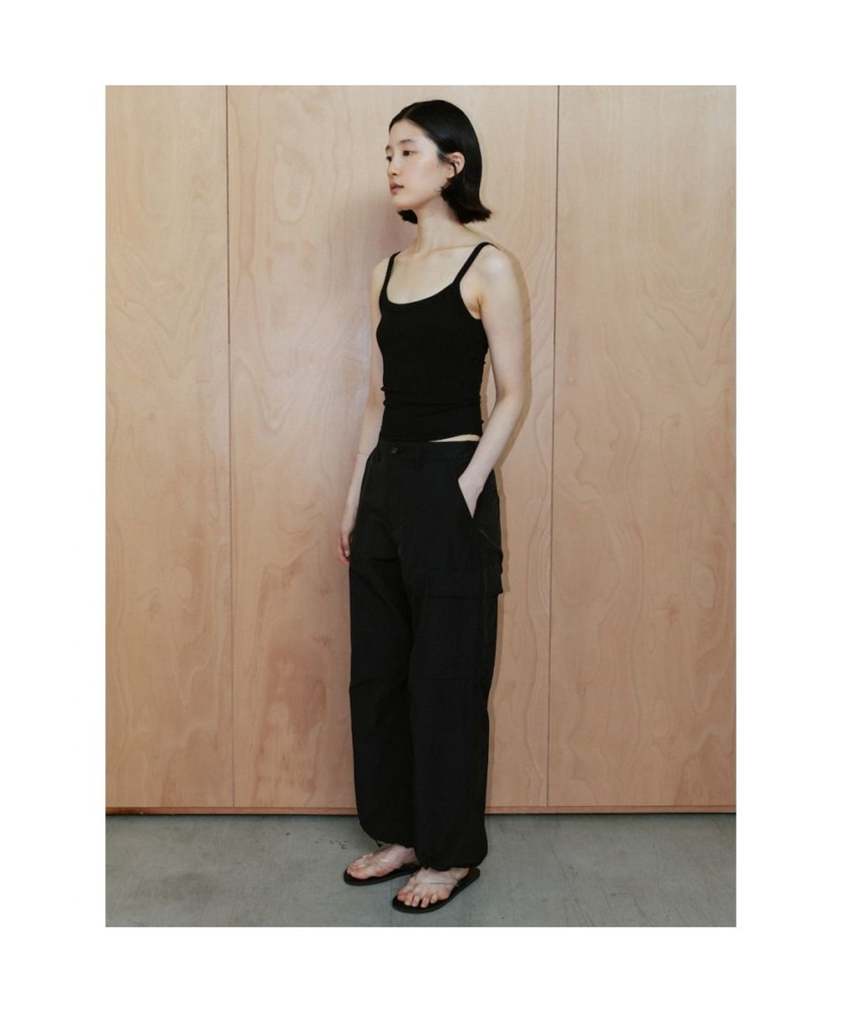디애퍼처(THE APERTURE) Joseph Worker Pants  Black (TA6421A025)