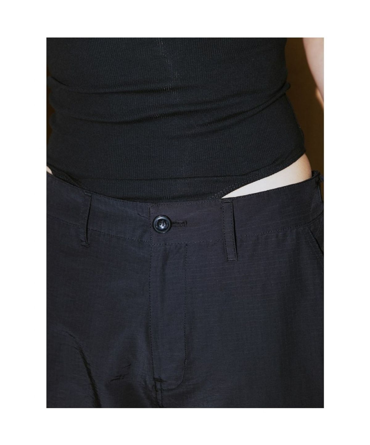 디애퍼처(THE APERTURE) Joseph Worker Pants  Black (TA6421A025)