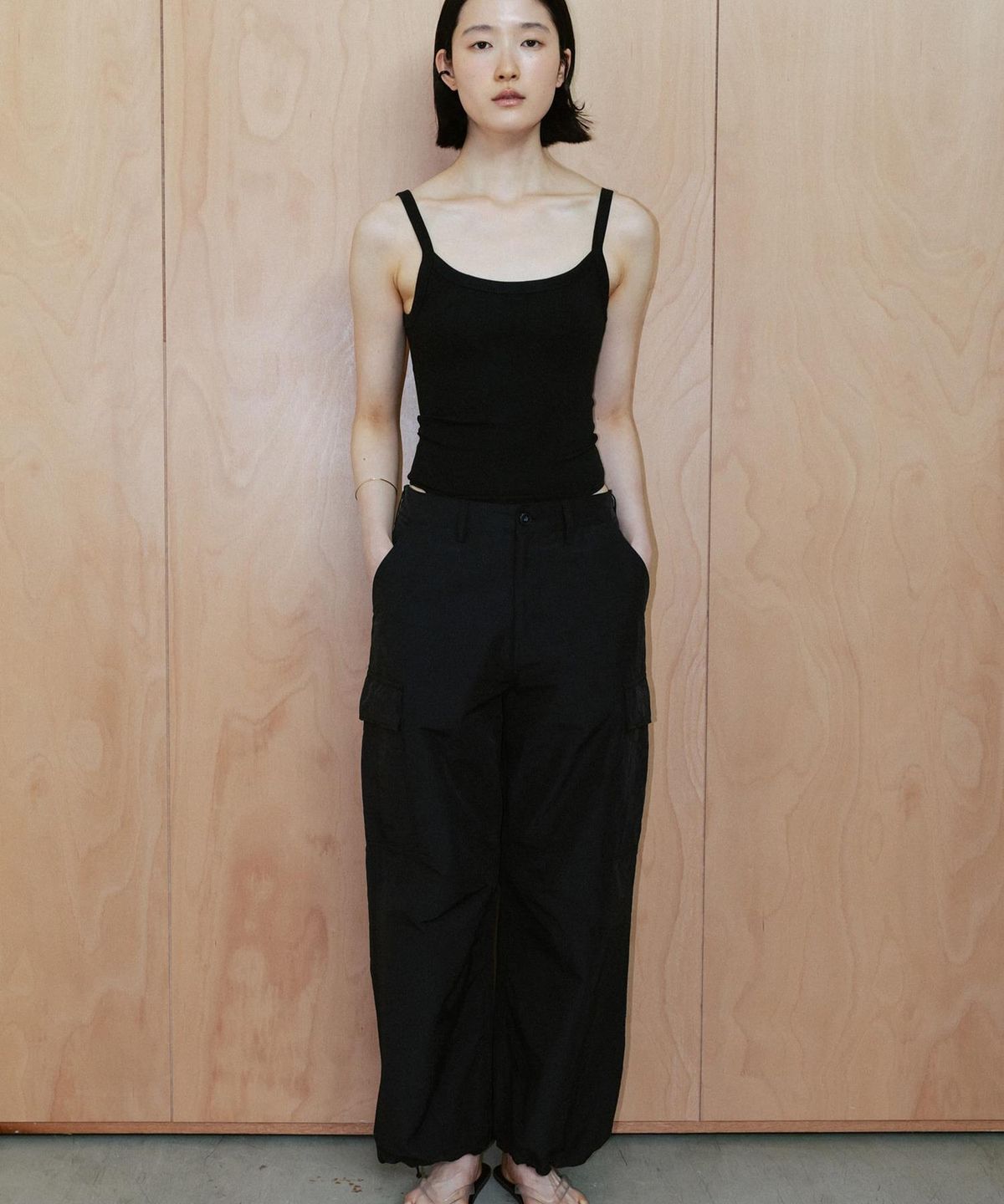디애퍼처(THE APERTURE) Joseph Worker Pants  Black (TA6421A025)