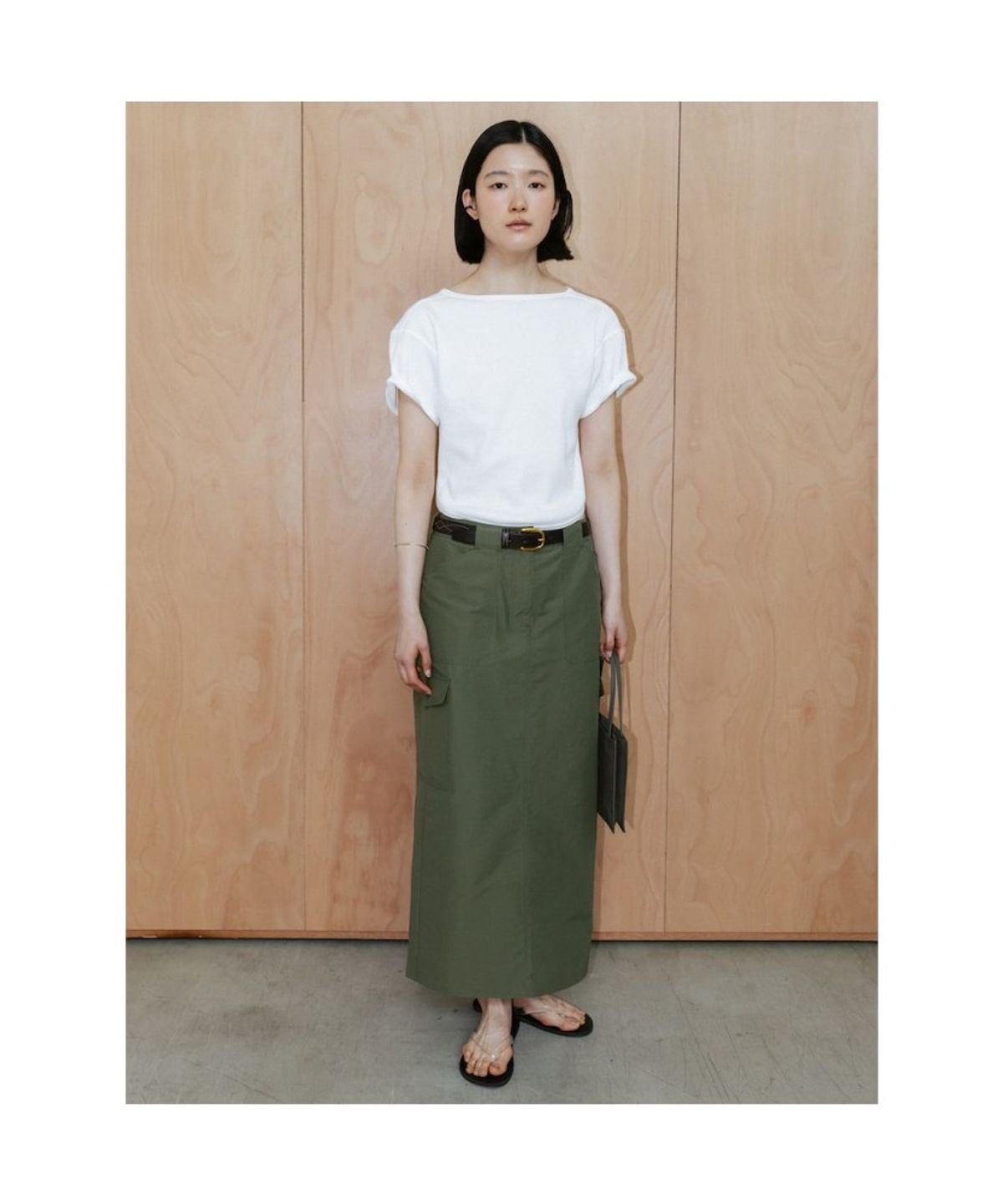 디애퍼처(THE APERTURE) Walter H Line Skirt  Khaki (TA6727A02H)
