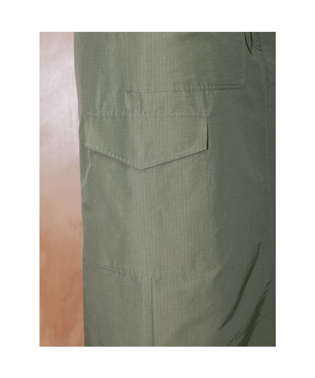 디애퍼처(THE APERTURE) Walter H Line Skirt  Khaki (TA6727A02H)